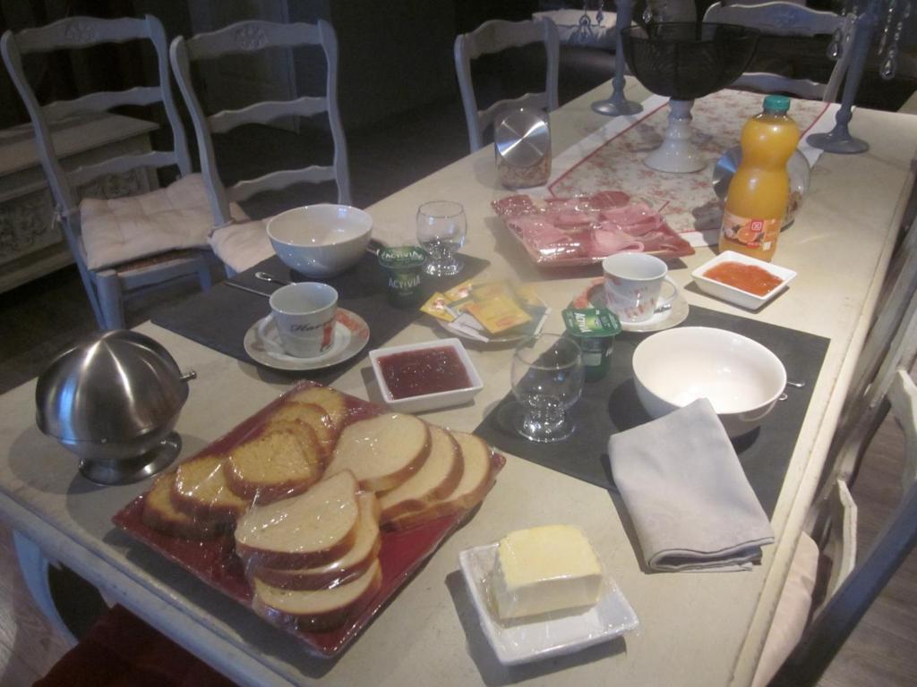 Appartement Chez Martine Cote Canal การ์กาซอน ภายนอก รูปภาพ